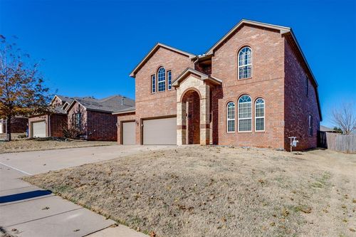 11221 Nw 96th St, Yukon, OK, 73099-9662 | Card Image