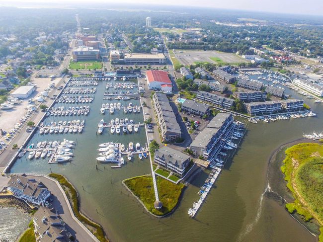 1301 - 1301 Harbour Cv S, Condo with 2 bedrooms, 2 bathrooms and null parking in Somers Point NJ | Image 39