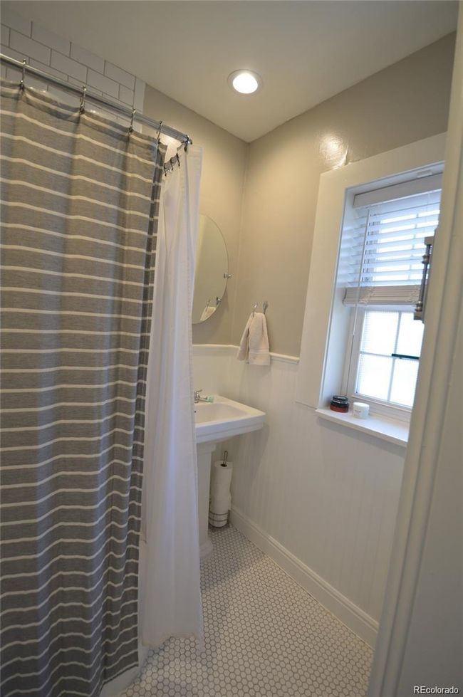 APT-101 - 1301 E 9 Th Ave, Condo with 1 bedrooms, 1 bathrooms and null parking in Denver CO | Image 13