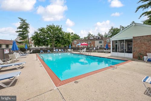 4 Van Buren Pl, LAWRENCE TOWNSHIP, NJ, 08648-4344 | Card Image