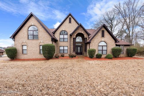 9073 Lyon Cv, Olive Branch, MS, 38654-4470 | Card Image