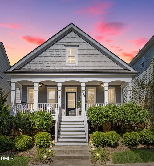 608 Skygrove Dr, Holly Springs, NC, 27540-5518 | Card Image