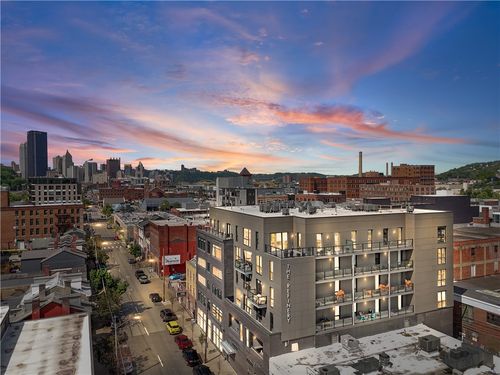 204-2545 Penn Ave, Pittsburgh, PA, 15222-4620 | Card Image
