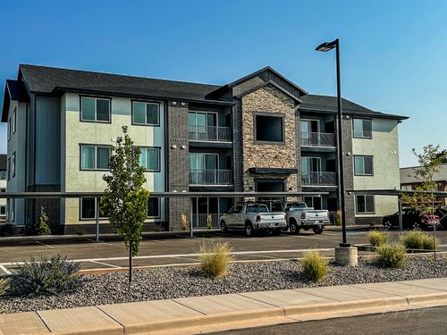 unit-104-553 S 100 W, Richfield, UT, 84701-2890 | Card Image