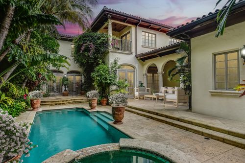 446 Brazilian Ave, Palm Beach, FL, 33480-4522 | Card Image