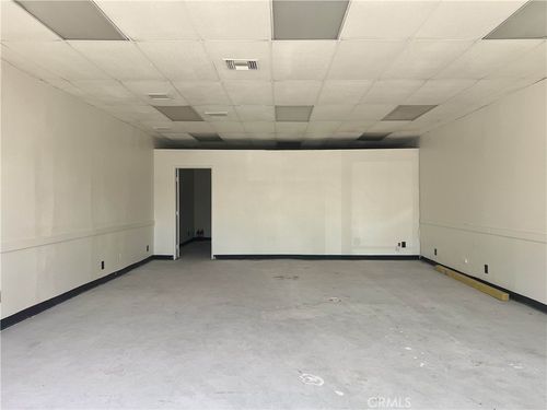 g-1035 S Mount Vernon Avenue, Colton, CA, 92324 | Card Image