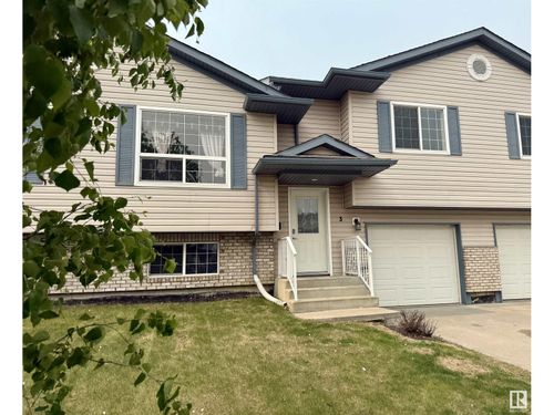 6506 47 St, Cold Lake, AB, T9M0C5 | Card Image
