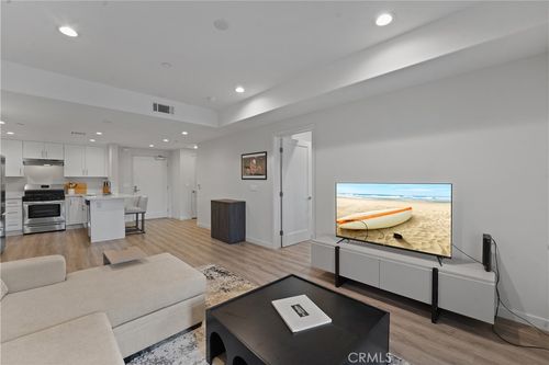 unit-305-419 N Chandler Ave, Monterey Park, CA, 91754-7783 | Card Image