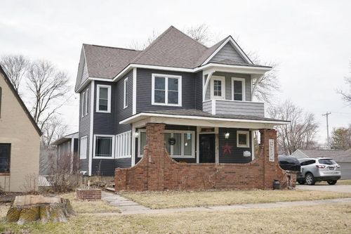 512 1st Ave Ne, Oelwein, IA, 50662-1204 | Card Image