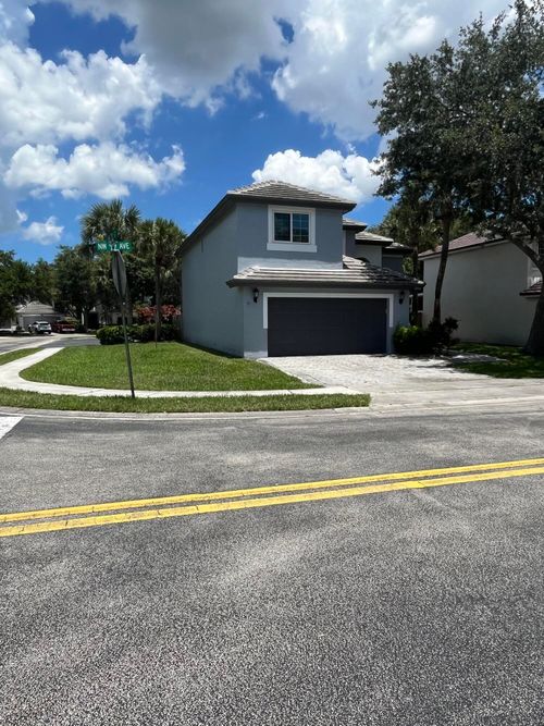 1933 Nw 99th Ave, Pembroke Pines, FL, 33024-1457 | Card Image