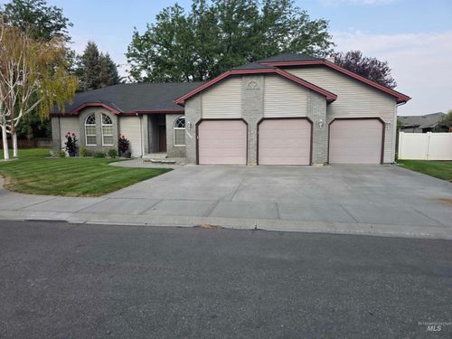 1041 Warm Springs Pl, Twin Falls, ID, 83301-8365 | Card Image