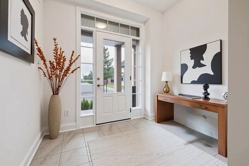 64 Cosmopolitan Common, Saint Catharines, ON, L2M0B8 | Card Image