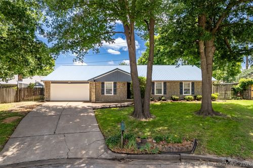 7523 S 87th East Pl, Tulsa, OK, 74133-3119 | Card Image