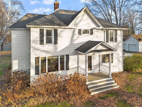 1045 Grove St, Cumberland, WI, 54829-9258 | Card Image