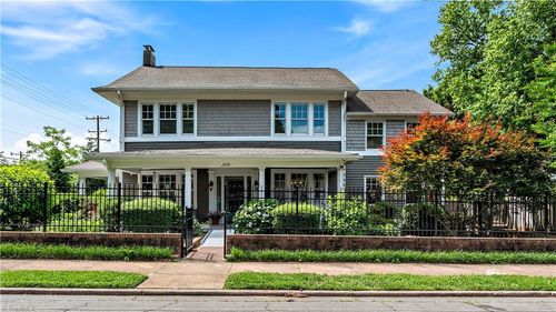 10 W Banner Ave, Winston-Salem, NC, 27127-2902 | Card Image