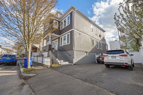 43-41-43 Linwood St, Malden, MA, 02148-7126 | Card Image