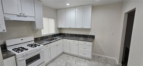 128 N Sheridan St, Corona, CA, 92882 | Card Image