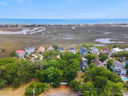 129 Windy Ln, Pawleys Island, SC, 29585-6118 | Card Image
