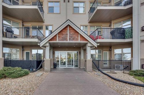 117-100 Lakeway Blvd, Sylvan Lake, AB, T4S0A4 | Card Image