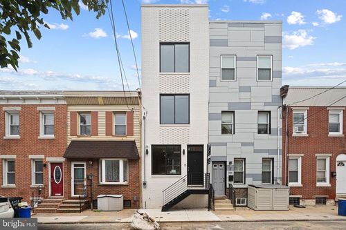 2407 E Boston St, PHILADELPHIA, PA, 19125-3001 | Card Image