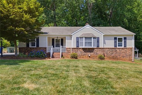 168 Piccadilly Dr, Winston-Salem, NC, 27104-3526 | Card Image