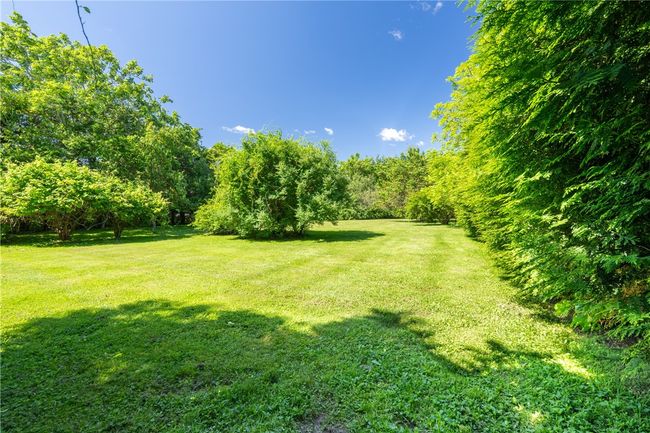 142 Honeyman Ave, Home with 3 bedrooms, 3 bathrooms and 5 parking in Middletown RI | Image 30