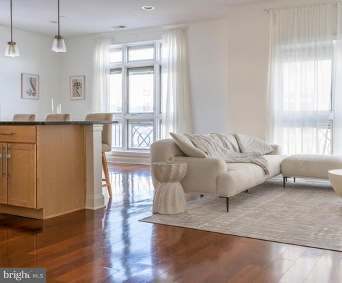 ste-204-2350 Route 33, Robbinsville, NJ, 08691-1425 | Card Image