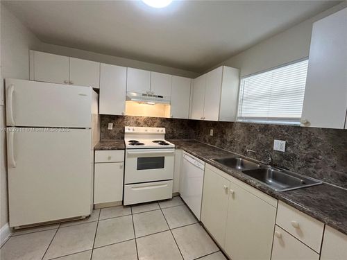 apt-309-4255 N University Dr, Sunrise, FL, 33351-6245 | Card Image