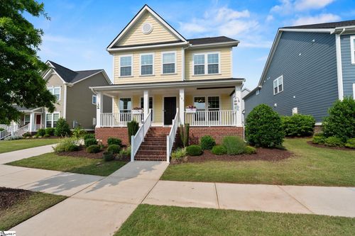 303 Verlin Dr, Greenville, SC, 29607-3910 | Card Image