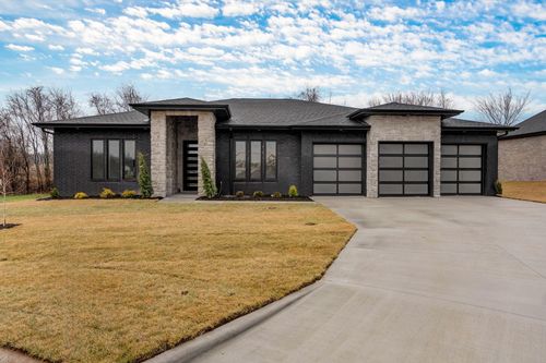 1749 E Peartree Drive, Ozark, MO, 65721 | Card Image
