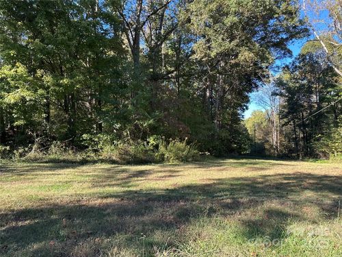 3-000 Courtney Huntsville Rd, Yadkinville, NC, 27055 | Card Image