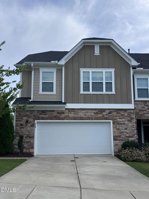 828 Bristol Bridge Dr, Cary, NC, 27519-1011 | Card Image