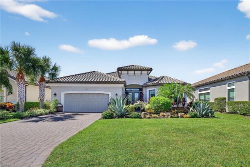9512 Livorno Ct, NAPLES, FL, 34119-2061 | Card Image