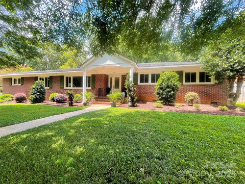 4742 Emory Ln, Charlotte, NC, 28211-3064 | Card Image
