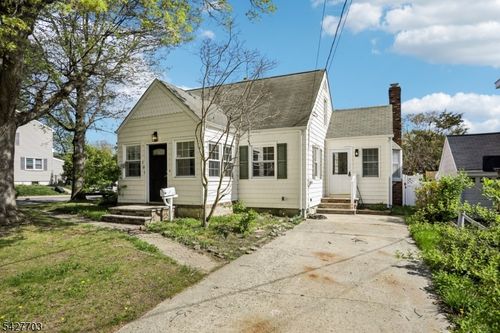 101 Ravine Dr, Matawan, NJ, 07747-2905 | Card Image