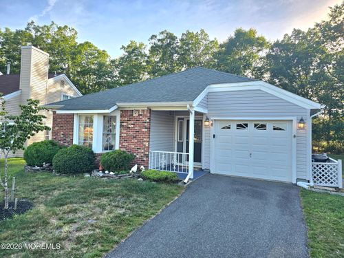 16 Cottonwood Dr, Barnegat, NJ, 08005-3136 | Card Image