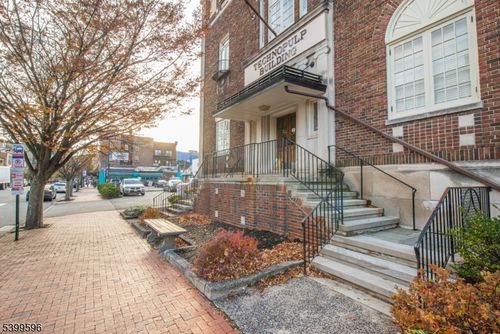 26 Park St, Montclair, NJ, 07042-3434 | Card Image