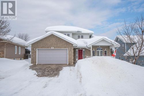 285 Millcreek Dr, Sault Ste. Marie, ON, P6B6L5 | Card Image