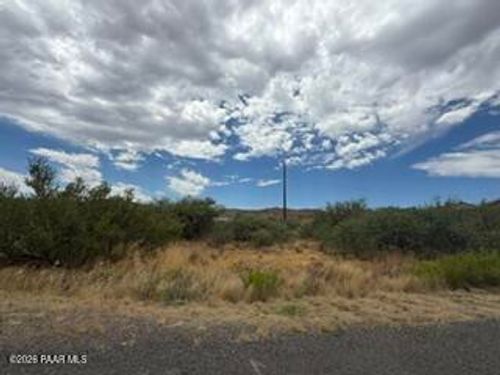 20099 E Hereford Dr, Mayer, AZ, 86333-2382 | Card Image