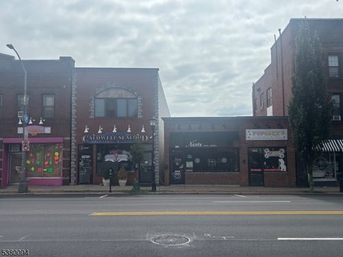 392 Bloomfield Ave, Caldwell, NJ, 07006-4905 | Card Image