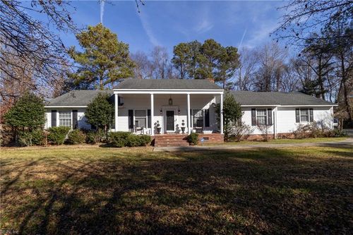 25461 Woodland Park Cir, Courtland, VA, 23837-1004 | Card Image