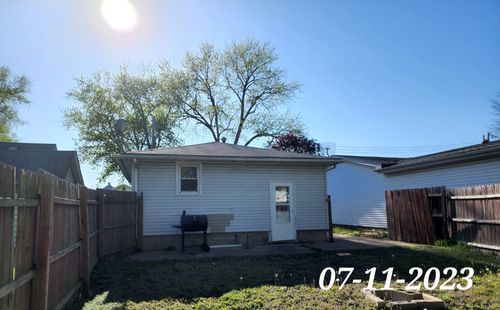 615 S Maple St, Lewistown, IL, 61542-1743 | Card Image