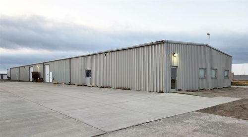 1564 Highway 14, Knoxville, IA, 50138-8600 | Card Image