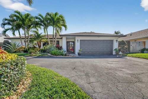 3876 Nw 8th St, Delray Beach, FL, 33445-1910 | Card Image