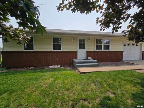 1907 15th Ave S, Clinton, IA, 52732-6628 | Card Image