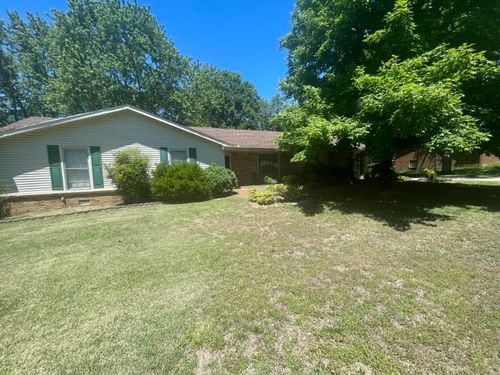 119 Trousdale Dr, Hendersonville, TN, 37075-3748 | Card Image