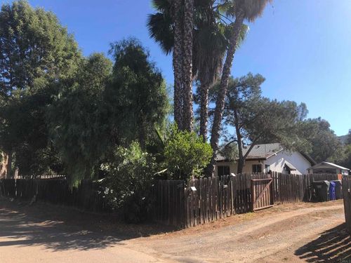 2005 Camino Rainbow, Fallbrook, CA, 92028 | Card Image
