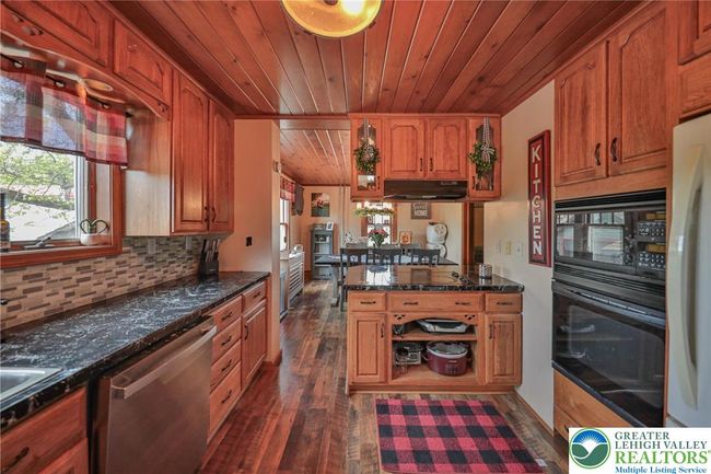 Kitchen to dining room | Image 9