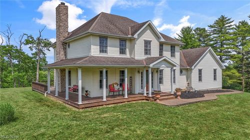 4000 Dillon Hills Dr, Nashport, OH, 43830-9587 | Card Image