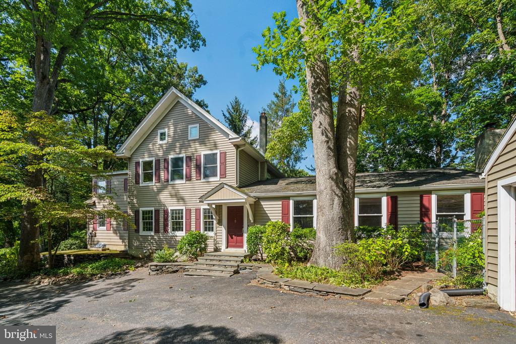 Highland Ave, Media, PA 19063